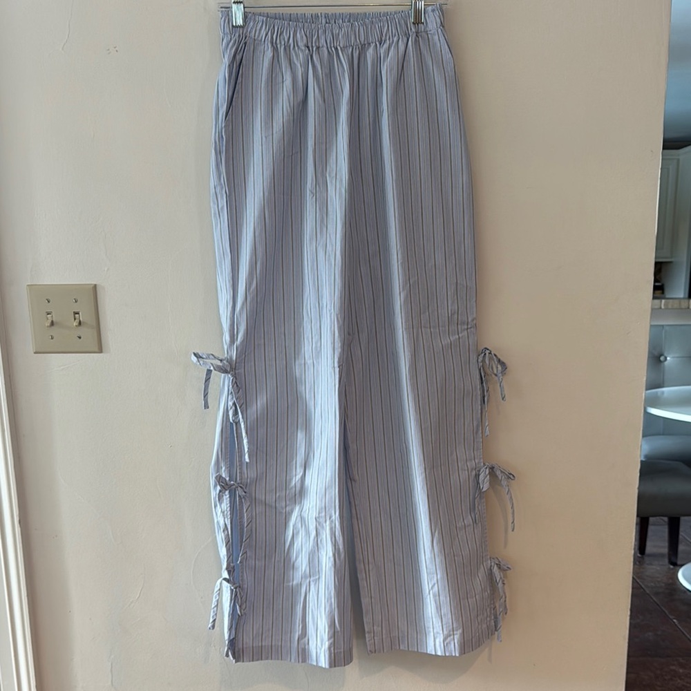 Wild Fable Gray Striped Wide Leg Pants with Side Ties